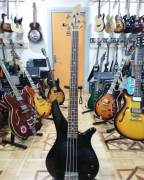 ბას გიტარა Yamaha bass guitar