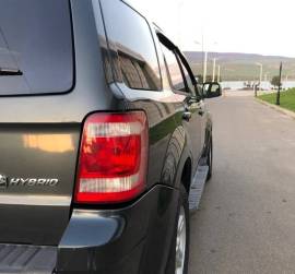 Ford Escape 2010 4x4 Hybrid