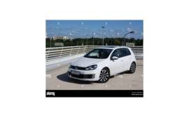 VOLKSWAGEN Golf 2011 2.5