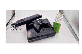 Xbox 360 Console Super Slim + KINECT