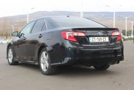 Toyota Camry 2014
