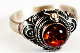 MAGIC RING FOR MONEY POWER/RELIGIOUS&POLITICAL