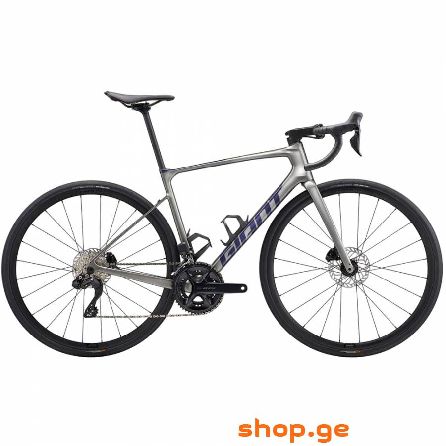 Giant Defy Advanced 1 - Road Bike