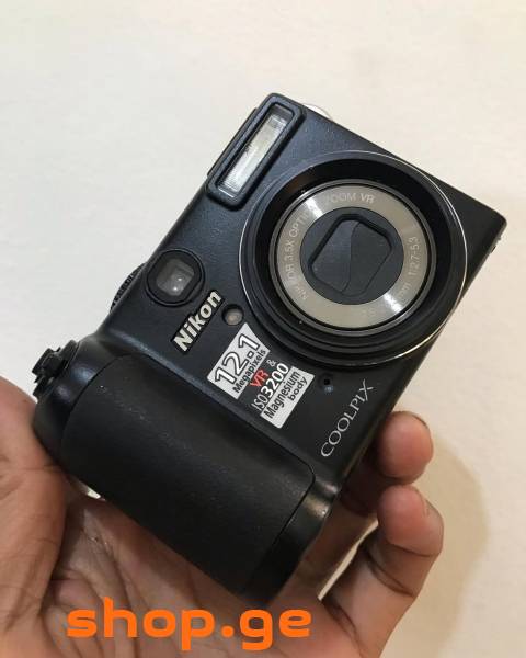 Nikon Coolpix P5100 12MP Digital Camera