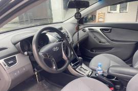Hyundai Elantra 2013