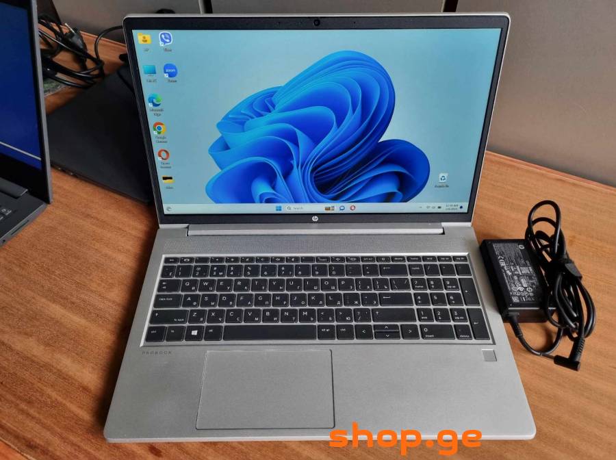 HP ProBook 450 G8, CPU : i5-1135G7 , 8GB DDR4 RAM