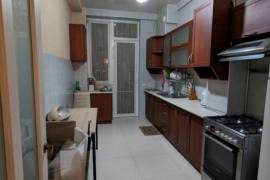 უძრავი ქონება, ბინები, ბაგები