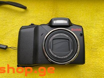 Kodak EasyShare Z915 10MP 10x Digital Camera