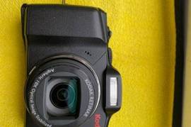 Kodak EasyShare Z915 10MP 10x Digital Camera