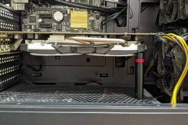 ვიდეობარათის სამაგრი.graphic card holder