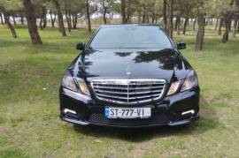 ქირავდება Mercedes-Benz E 350 2010