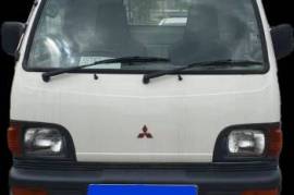  2000 Mitsubishi Minicub