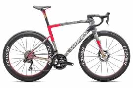 2025 Specialized S-Works Tarmac SL8 LTD - Forward