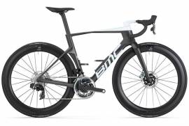 2024 BMC Teammachine R 01 LTD Road Bike
