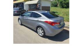 Hyundai Elantra 2011