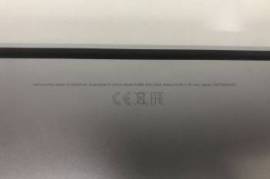 Apple MacBook Pro 13-Inch იყიდება ნაწილებად