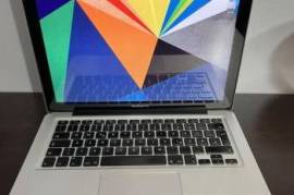 იყიდება MacBook Pro 13 inch, mid 2009