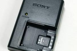 SONY CyberShot DSC-T700 Digital Camera