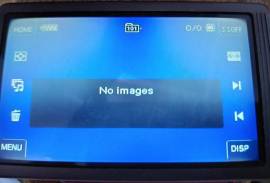 SONY CyberShot DSC-T700 Digital Camera