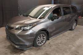 TOYOTA Sienna 2021 2.5