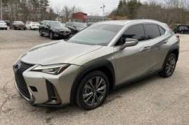 LEXUS UX250h 2015 2.0
