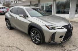 LEXUS UX250h 2015 2.0