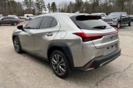 LEXUS UX250h 2015 2.0