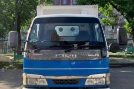 ქირავდება მანქანა მაცივარი 2003 Isuzu Elf