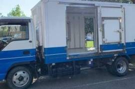 ქირავდება მანქანა მაცივარი 2003 Isuzu Elf