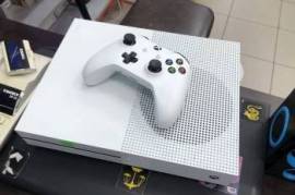მაღაზიიდან! Xbox One S განვადებით!