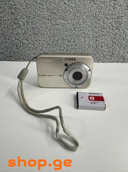 Sony Cyber-shot DSC-N2 10.1MP Digital Camera
