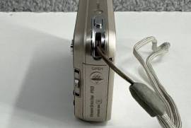 Sony Cyber-shot DSC-N2 10.1MP Digital Camera