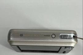 Sony Cyber-shot DSC-N2 10.1MP Digital Camera