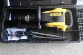 პერფორატორი/სადემონტაჟო ჩაქუჩი DEWALT D25899K-QS