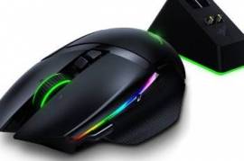 Razer Basilisk Ultimate Wireless Gaming Mouse raze