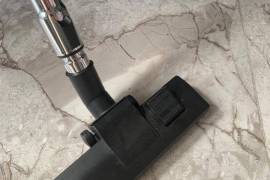 Redmond მეორადი მტვერსასრუტი. 450W შესრუტვის სიმძლ