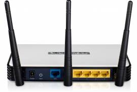 სამანტენიანი 300 Mbps Wi-Fi როუტერი