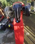 ხარიხსიანი სკუტერი Ferrari (სამაკატი) თვითგორიალა