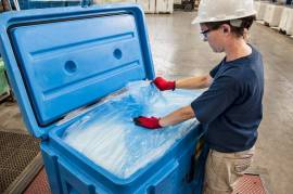 მშრალი ყინული dry ice #მშრალიყინული #dryice#ყინული