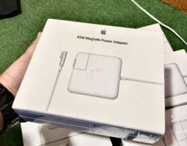Apple 45W MagSafe Power Adapter for MacBook Pro 