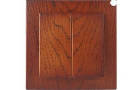 ალუბლისფერი ჩამრთველი 2-ნი