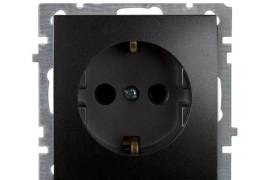 შავი როზეტი დამიწებით ჩარჩოს გარეშე