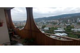 იყიდება, უძრავი ქონება, ბინები