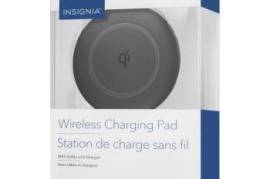 Insignia 10W Universal Qi Wireless Charging Pad