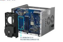 Qnap TS-h686-D1602-8G, 8-Bay Tower NAS
