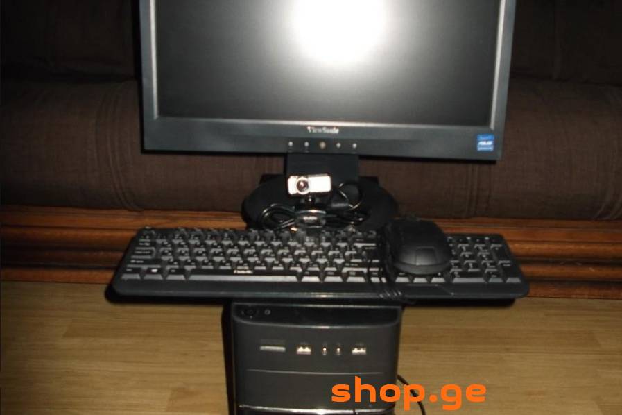 Lenovo-ოს ბრენდის ოთხ-ბირთვიანი კომპიუტერები DDR3-