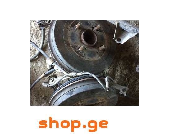 TOYOTA Ist 2002-2007