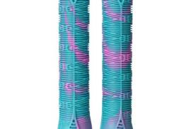 BLUNT V2 Pro Scooter Grips