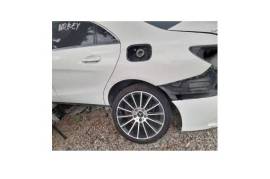 R18 MERCEDES-BENZ CLS 350