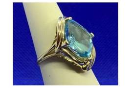 1830 ოქროს ბეჭედი 10ct ტოპაზით
